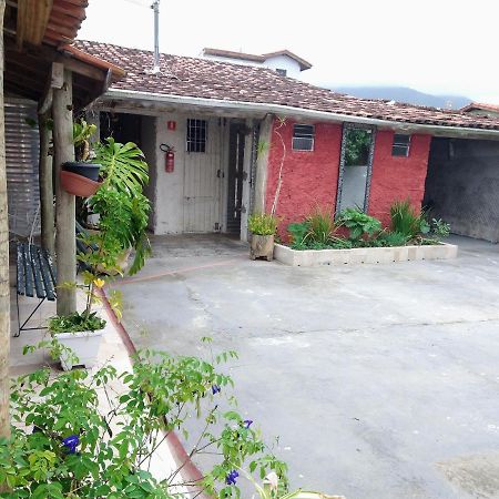 Hostel Canto Da Praia Sao Sebastiao - Proximo Ao Enrocamento Caraguatatuba Εξωτερικό φωτογραφία